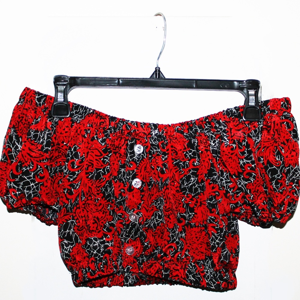 Off the Shoulder Red Black Abstract Print Crop Top